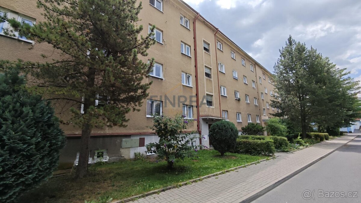 Prodej bytu 2+1 s půdní vestavbou, 104 m2, OV, ul. Podkrušno - 17