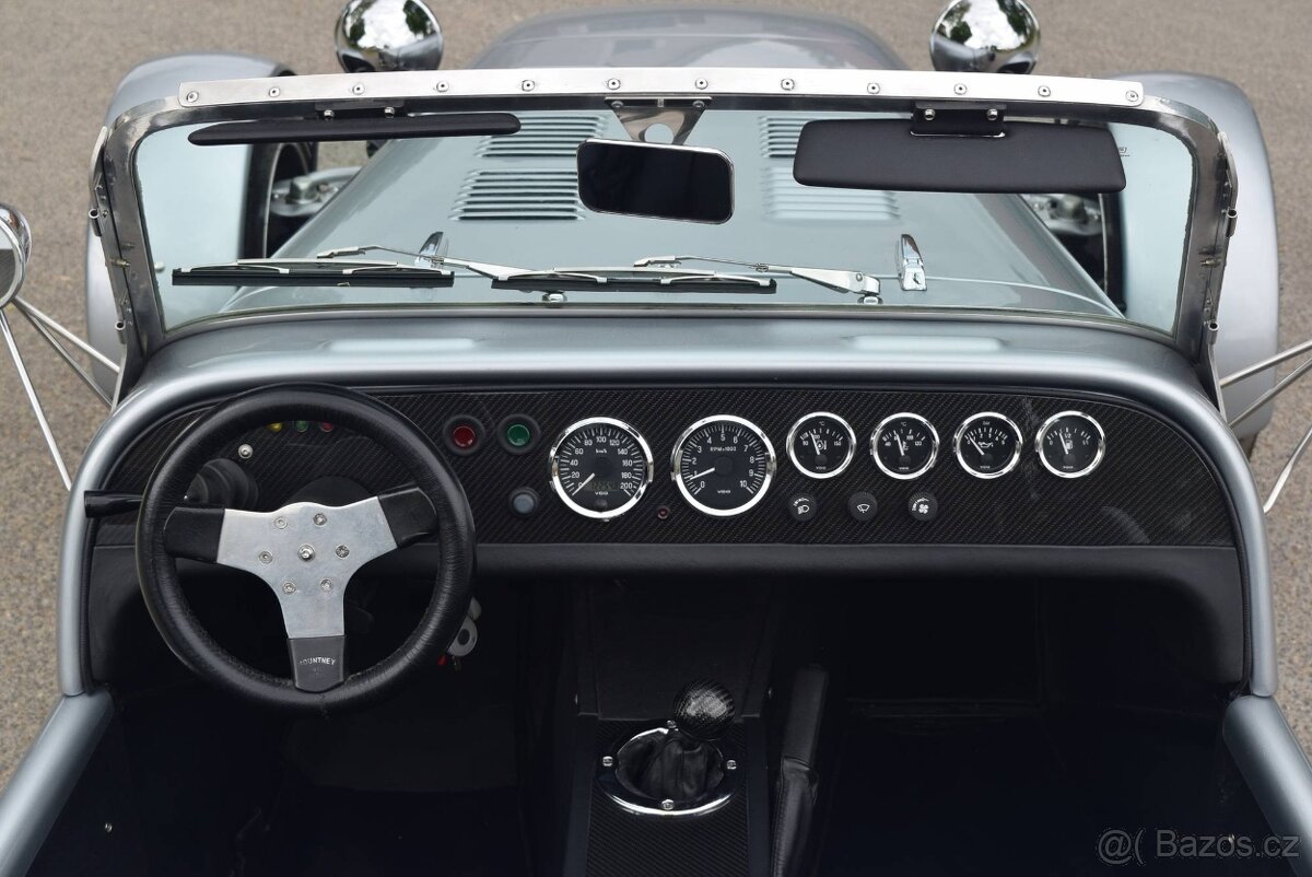 VM 77 (Caterham) 2000 - 17