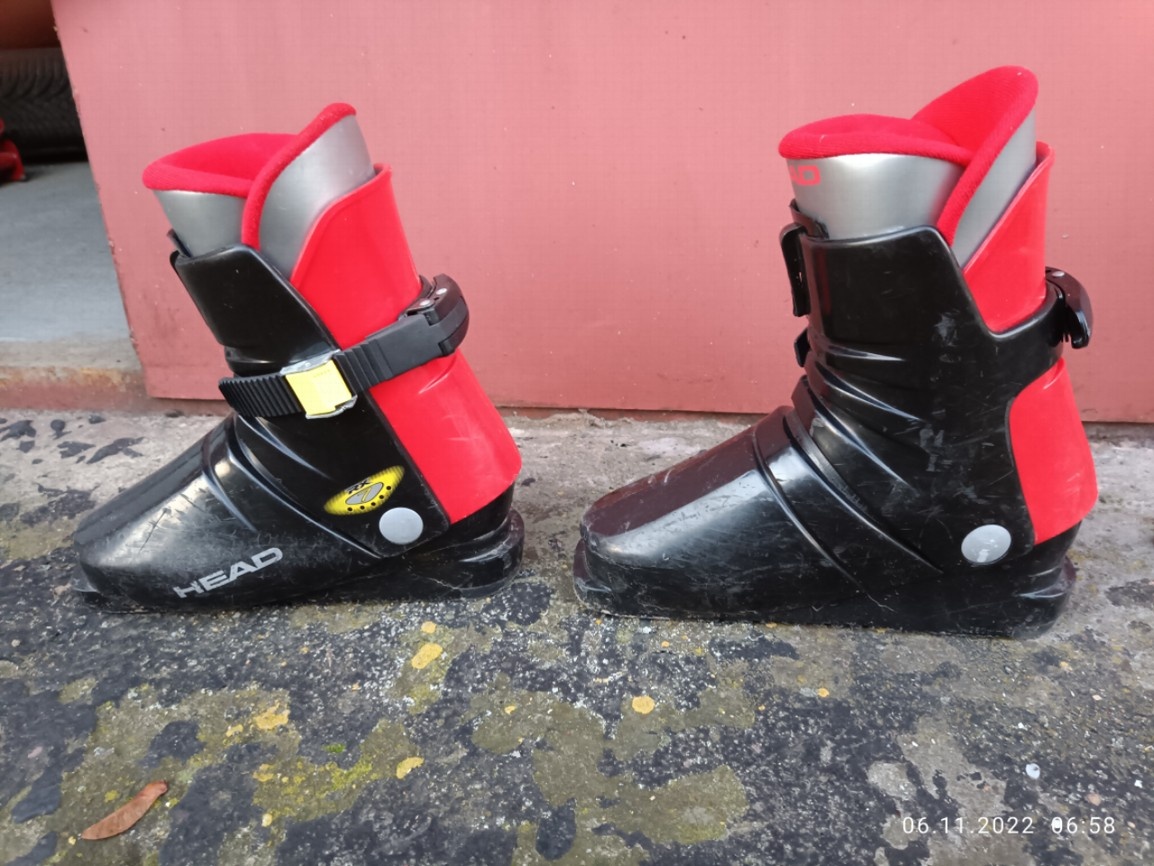 Prodám dětský lyžařský set - 17