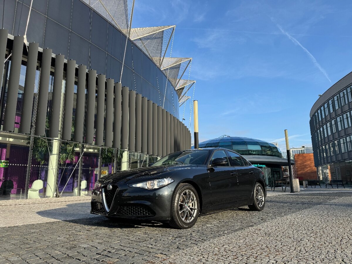 Alfa Romeo Giulia 2.2 jTDm Super Business plus Aut 8st. - 17