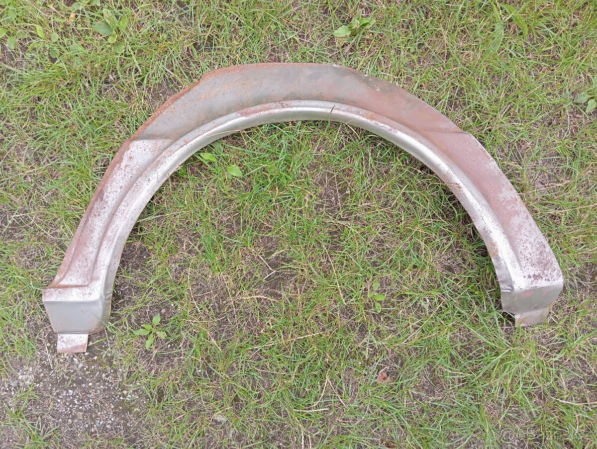 Blatníky Škoda 120, Favorit,trubky body,lem zadni - 17