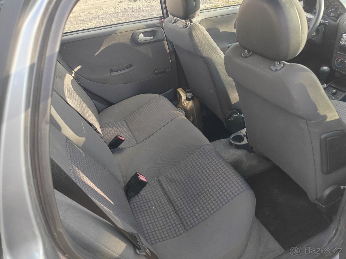 Opel corsa - 17