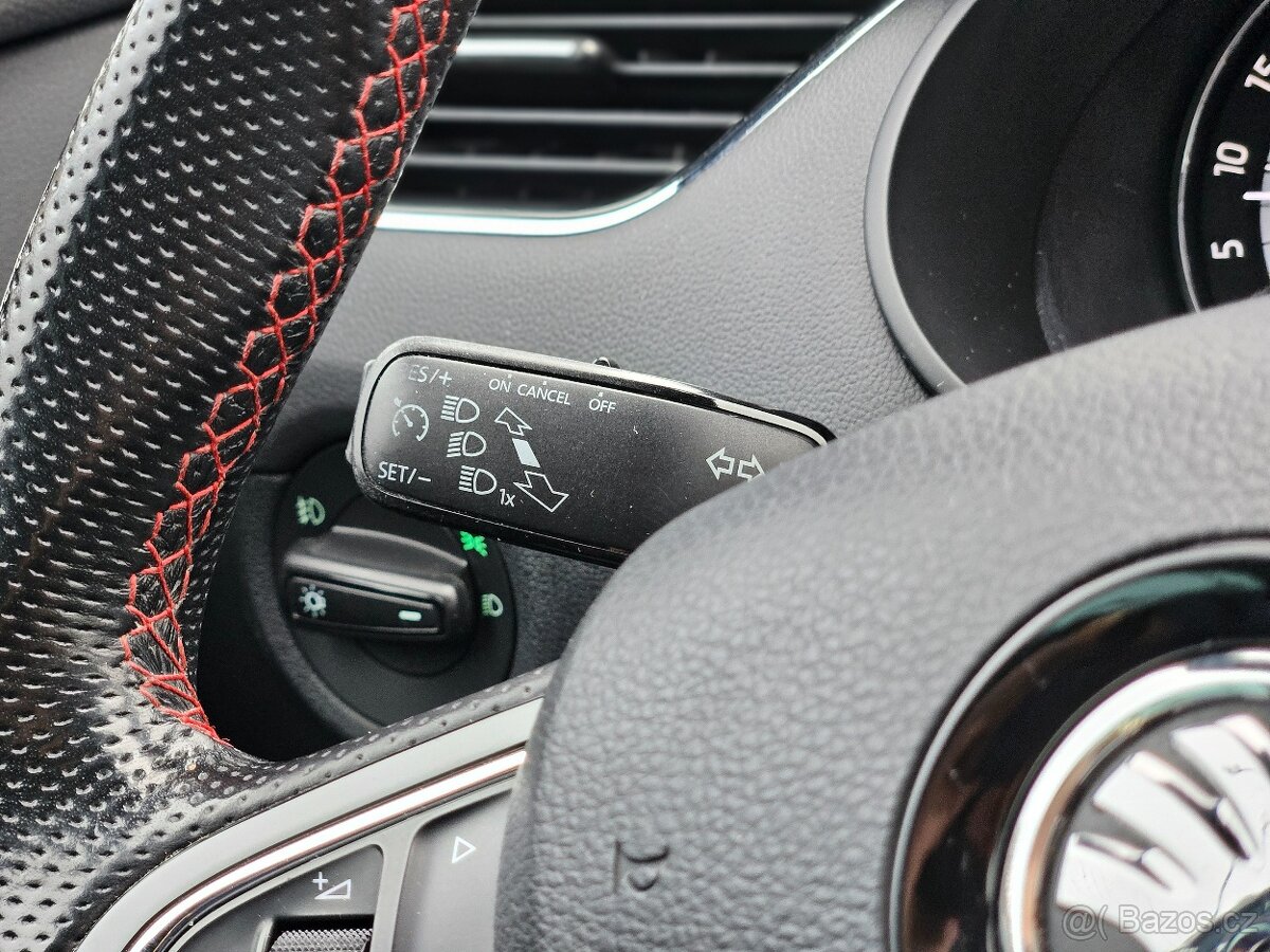 Škoda Octavia III RS 2.0 TDi 135 KW DSG XENON NAVI WEBASTO - 17