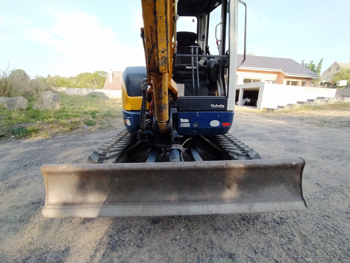 Bagr Kubota U35-3a - 17