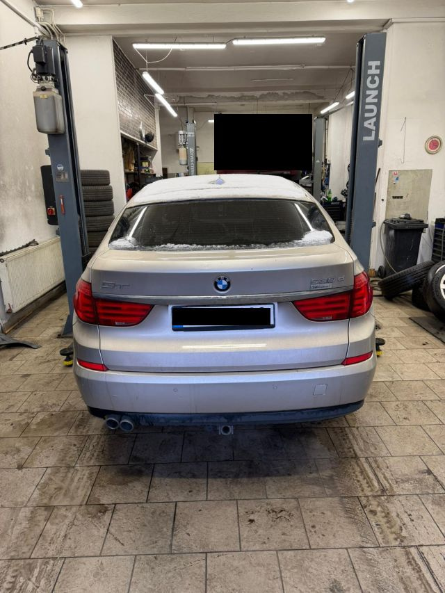 BMW 5GT F07 530D - 17