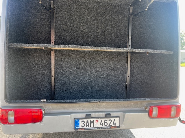 Autobus ISUZU Turquoise Euro 5 30míst - 17