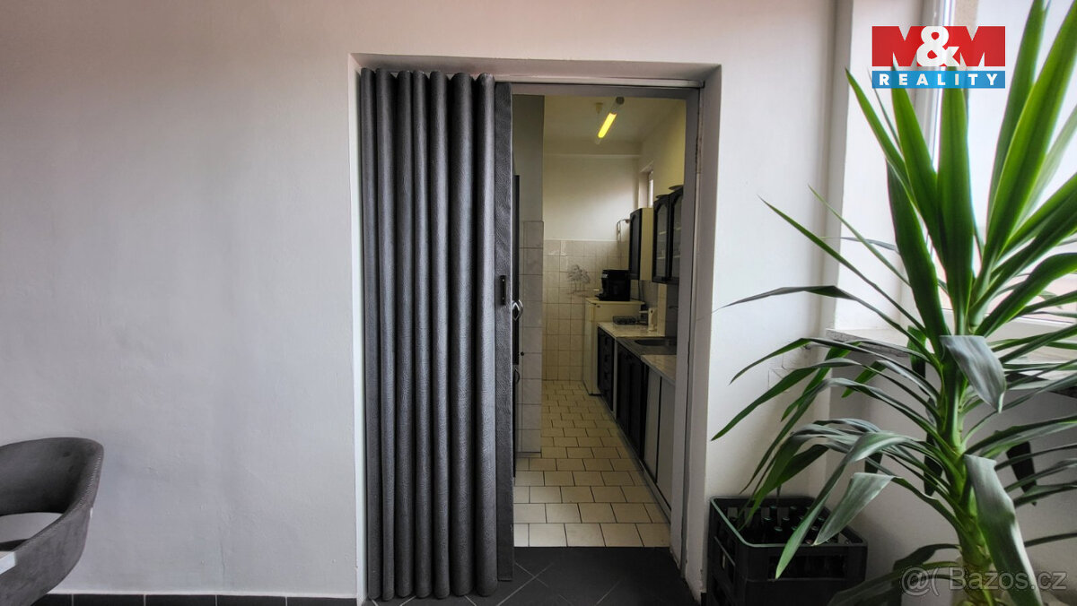 Pronájem kancelářského prostoru, Šternberk, ul. Dvorská - 17