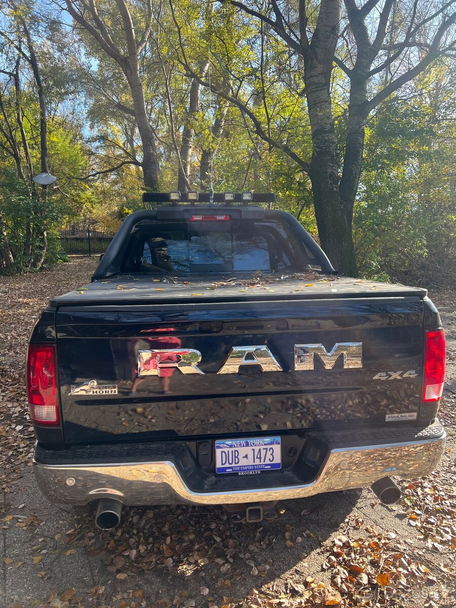 Predám Dodge RAM 1500 Big Horn - 17