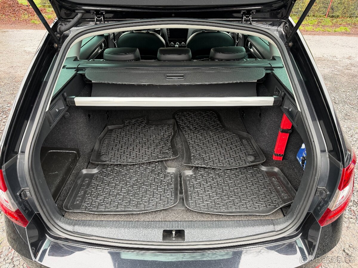 Škoda Octavia 2,0 TDi DSG Style LED, ACC, Nav - 17