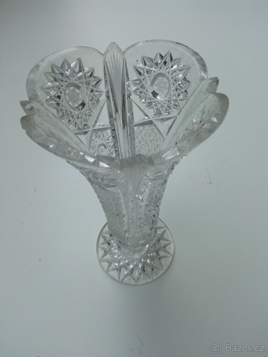 LEVNĚ - Různé broušené sklo - 17