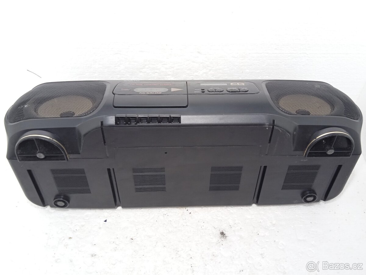 SANYO MCD-Z10F - Retro CD kazetový radiomagnetofon - 17