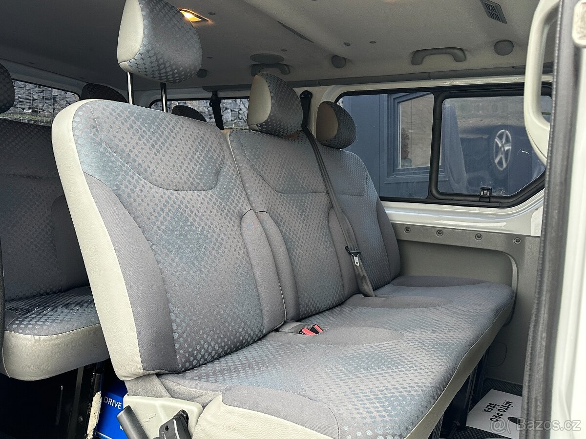 Renault Trafic 2009 - 17