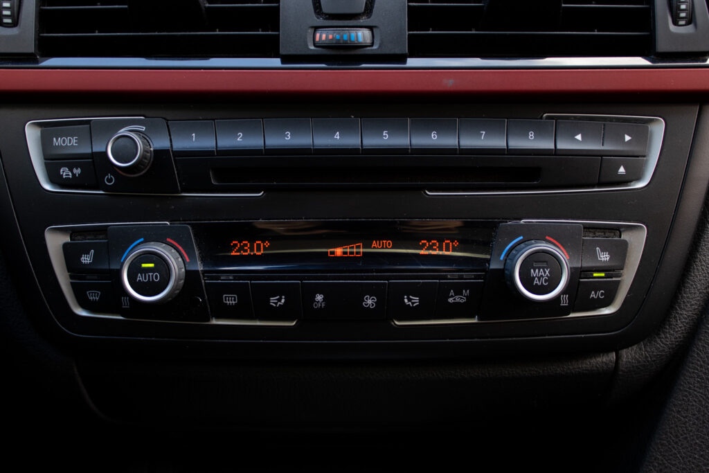 BMW Rad 3 320d GT xDrive A/T - 17