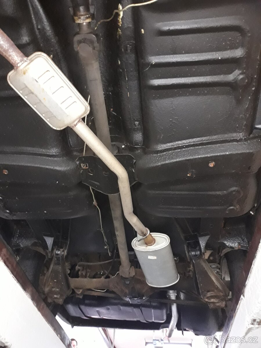 Opel Commodore B GS coupe - 17