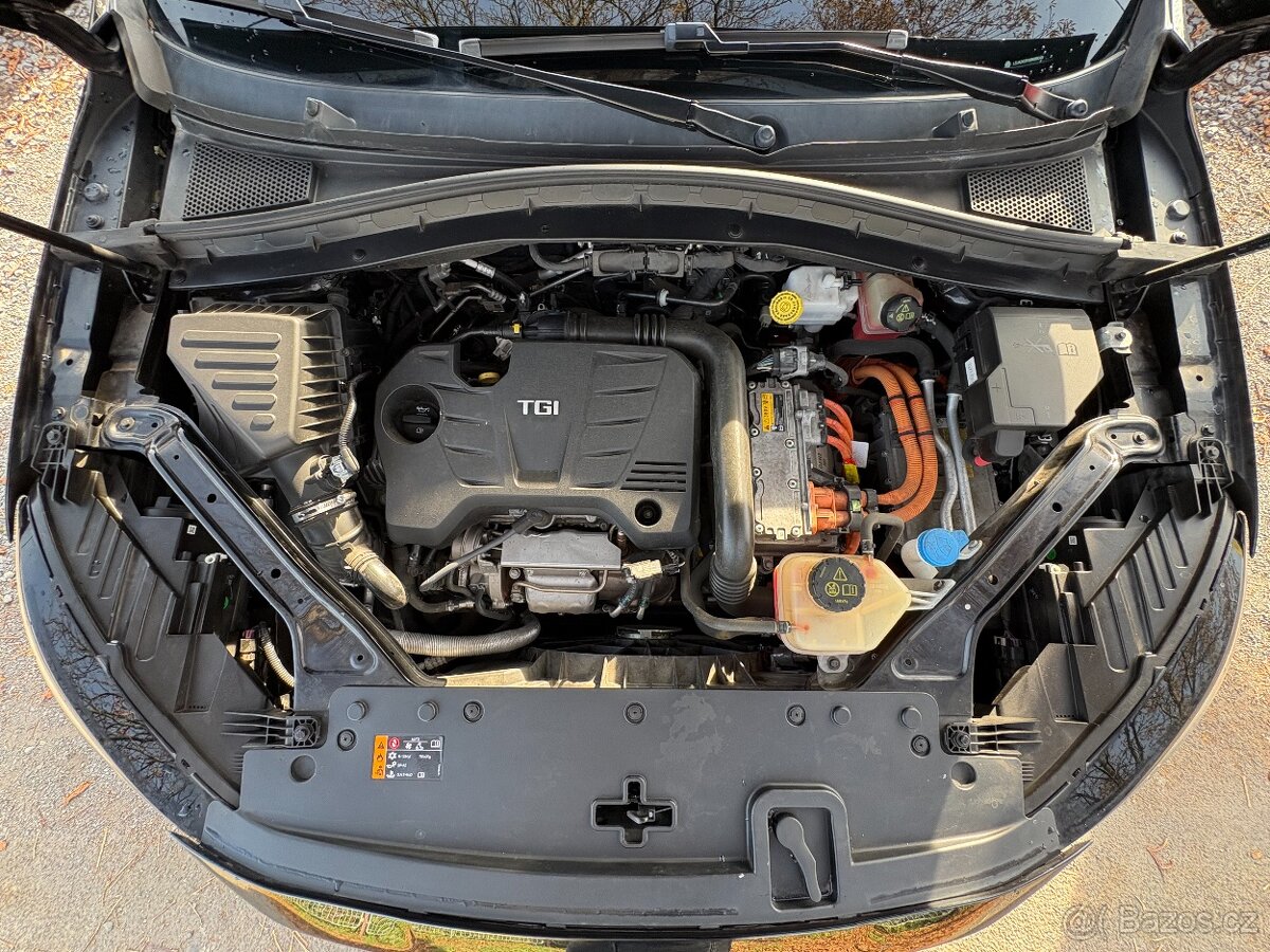 MG eHS 1,5 TGi Carplay,DPH, ACC - 17