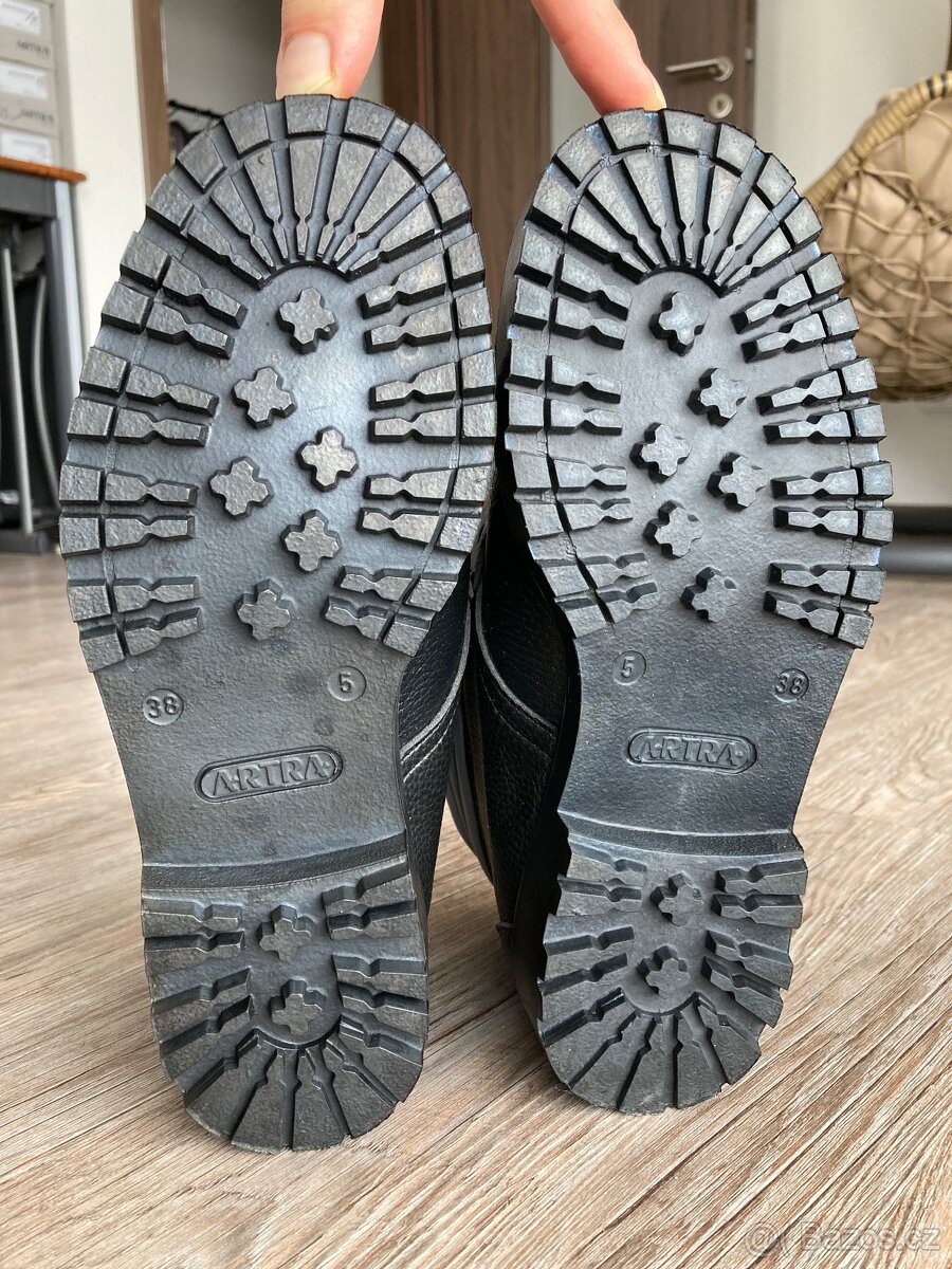 Pracovní / zdravotní obuv - 17