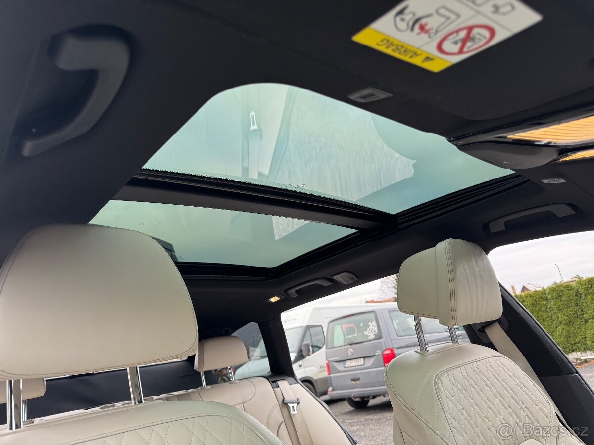 BMW Řada 5 xDrive Touring JN61 - 17