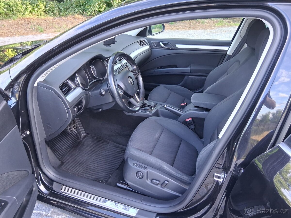 Škoda Superb 2 facelift 2,0 TDI 125 kW 4x4 - 17