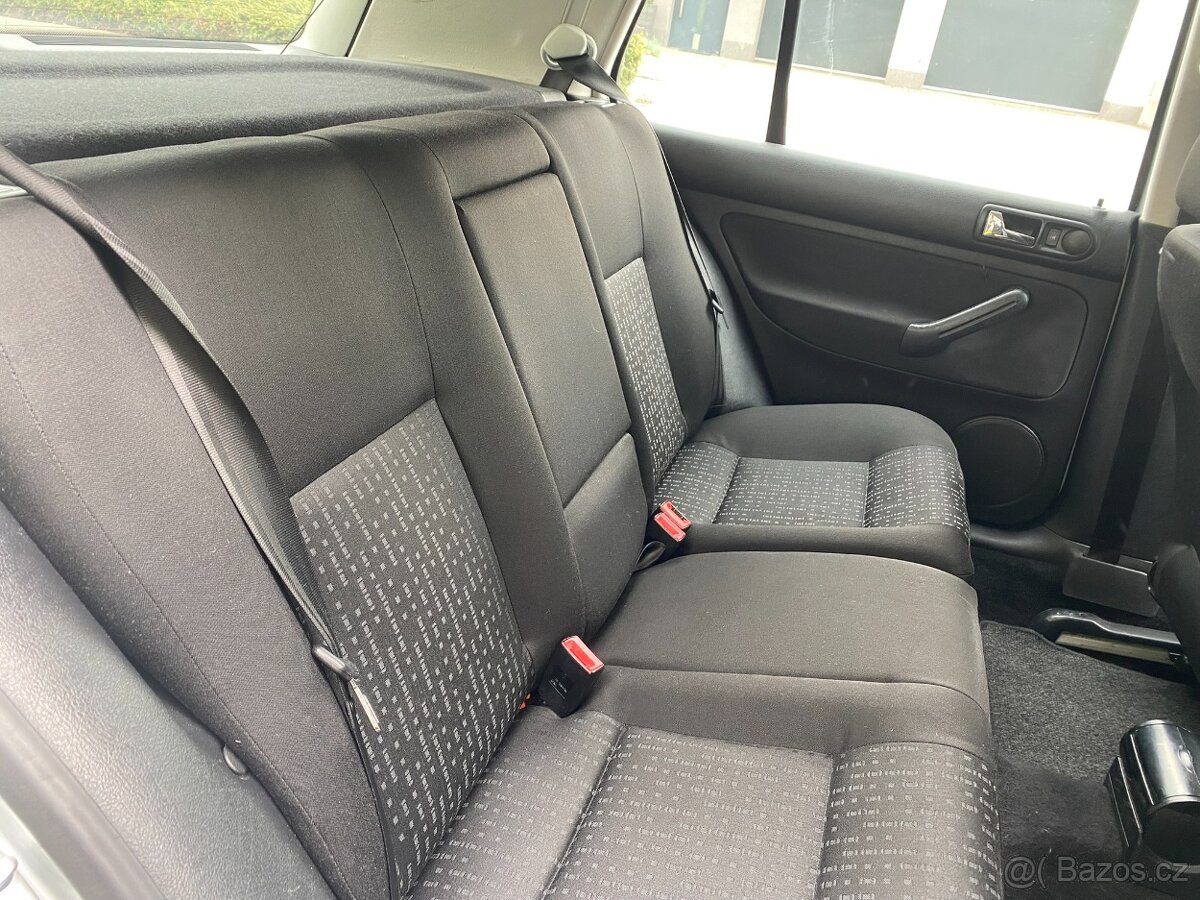 Volkswagen Golf 4 1,4 l 55 kW - 17