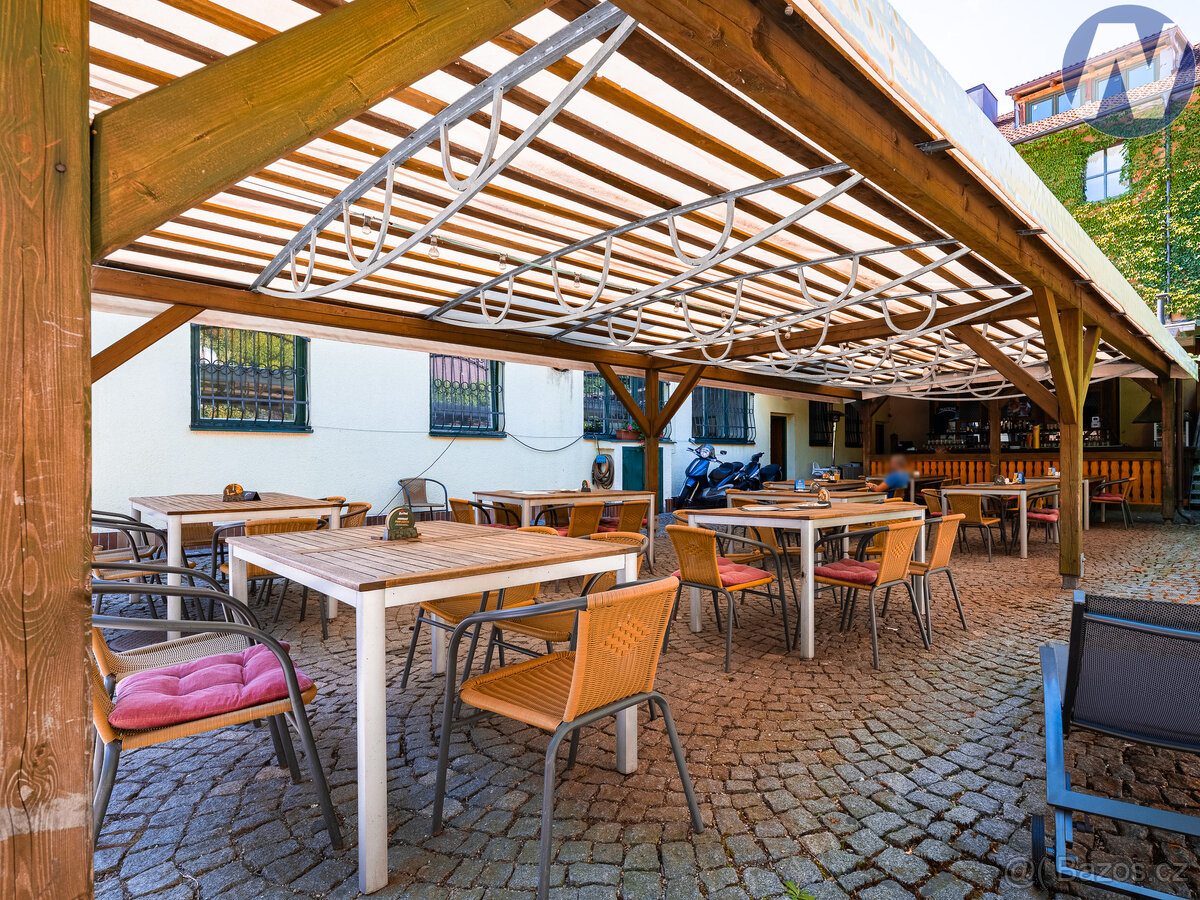 Prodej komerčního objektu, Komenského, Husinec - 17