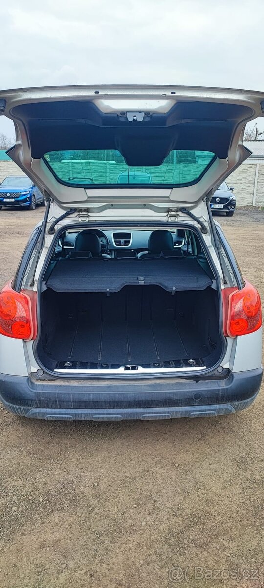 Peugeot 207 SW 1.6 HDI - 17