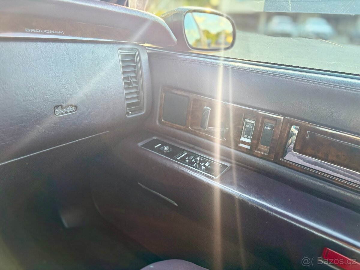 1993 Cadillac Fleetwood Brougham | 5.7 V8 - 17