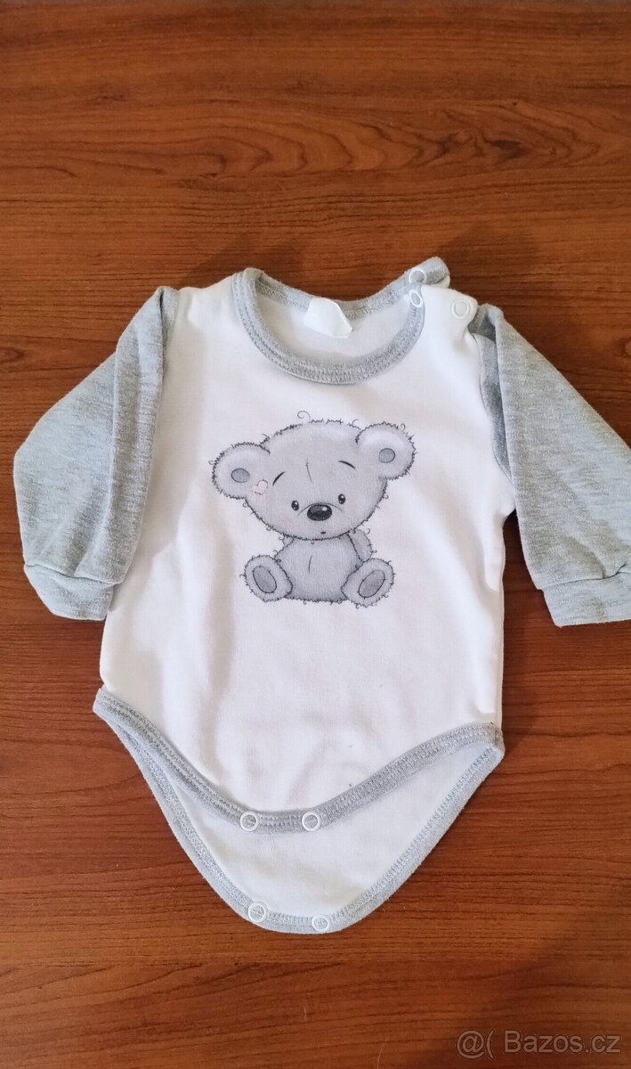 Body, dupačky, overaly - 17