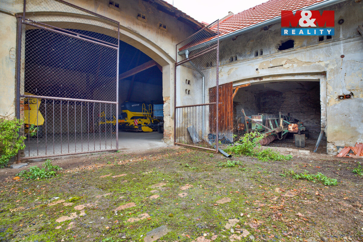 Prodej rodinného domu, 320 m², Černiv - 17