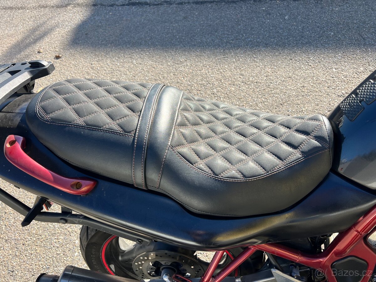 Suzuki GN 600 Bandit - 17
