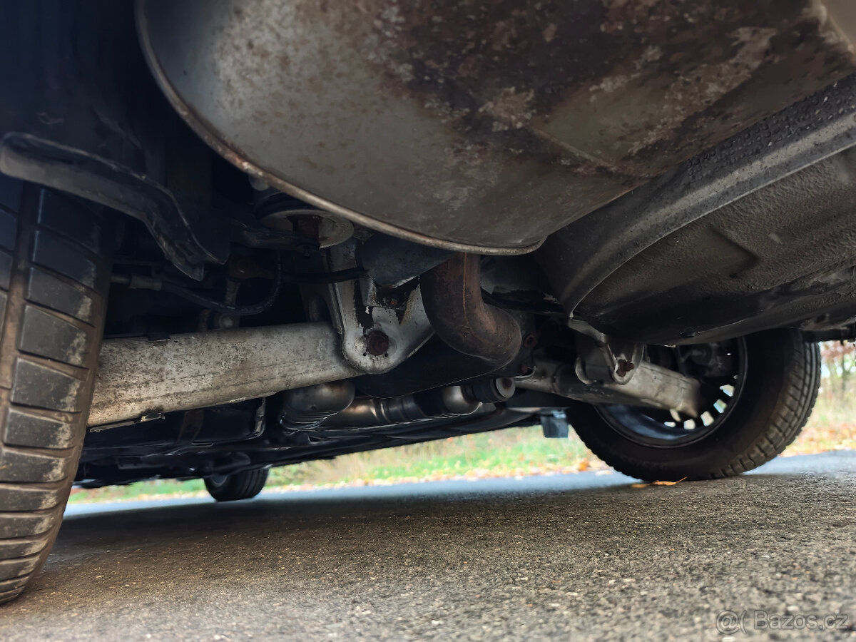 BMW E39 sedan,520i 110KW,manuál,klima,1998,POUZE 170XXXkm - 17