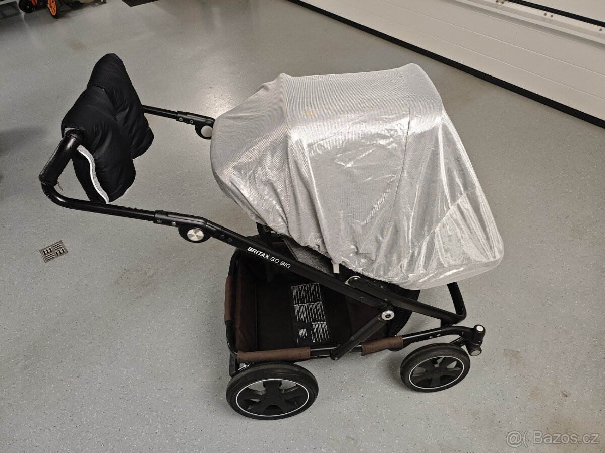 Kocar trojkombinace Britax go Big s prislusenstvim - 17