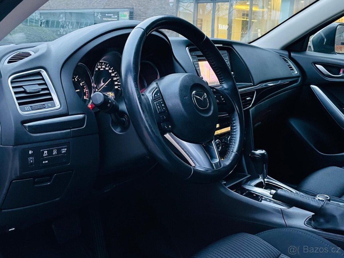 Opel Insignia 2.0CDTi 125KW 4x4 MANUÁL KAMERA VÝHŘEV TAŽNÉ - 17