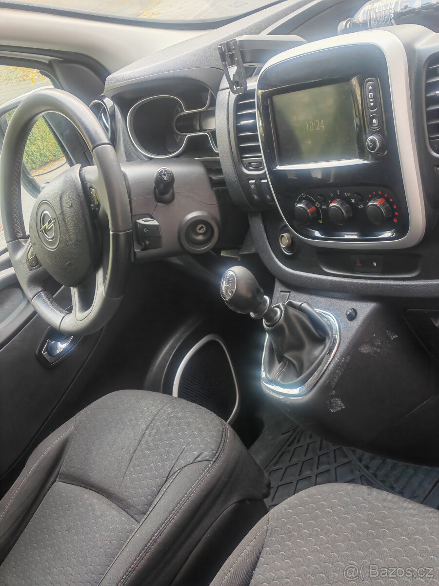 Vivaro 2018 210tkm Klima CouvKamera Tempomat 96Kw - 17