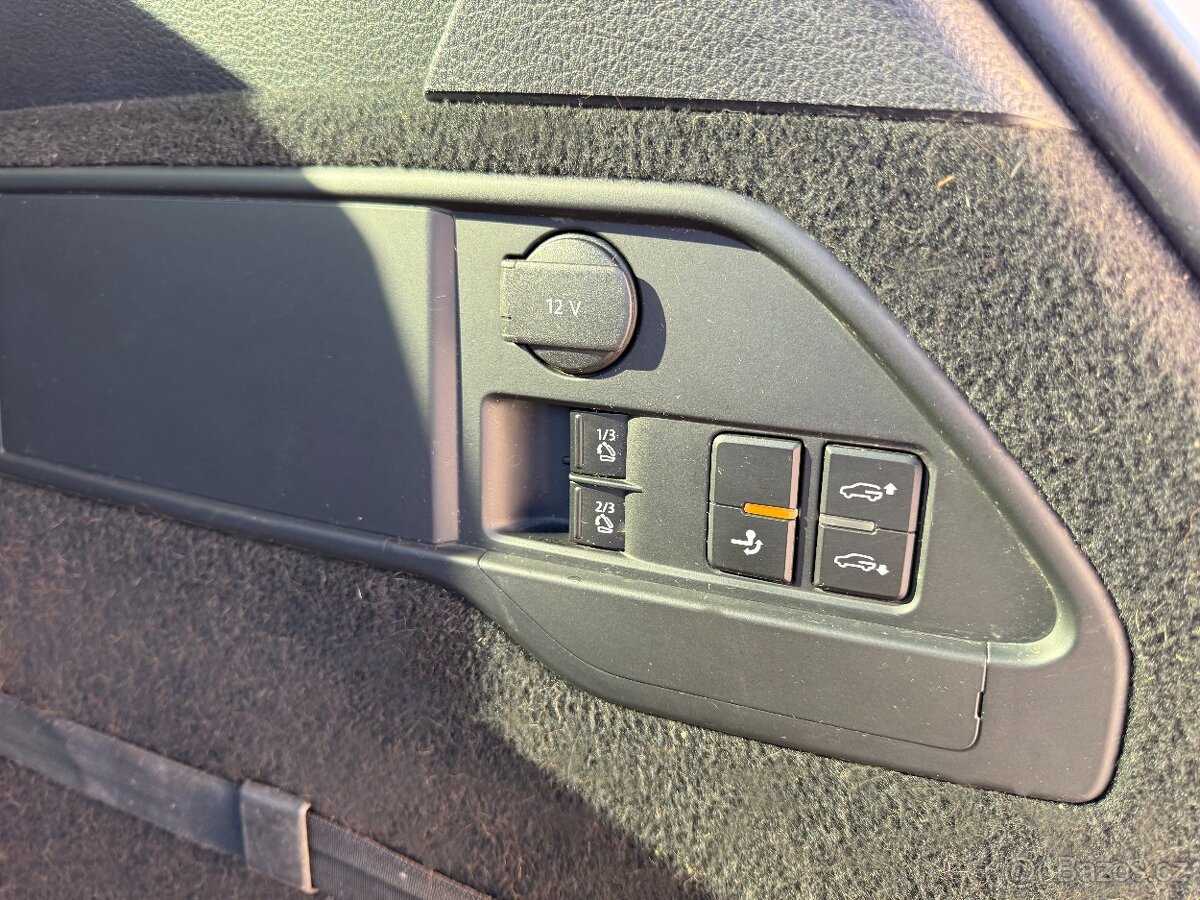 VW Touareg 3.0TDI, 193KW, 2016, panorama., tažné, nová STK - 17