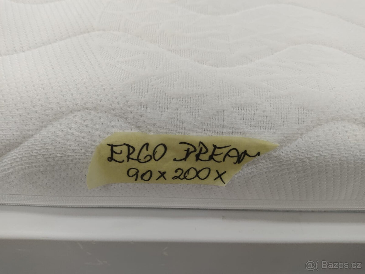 Postel bílý lesk 90x200x50cm - 17