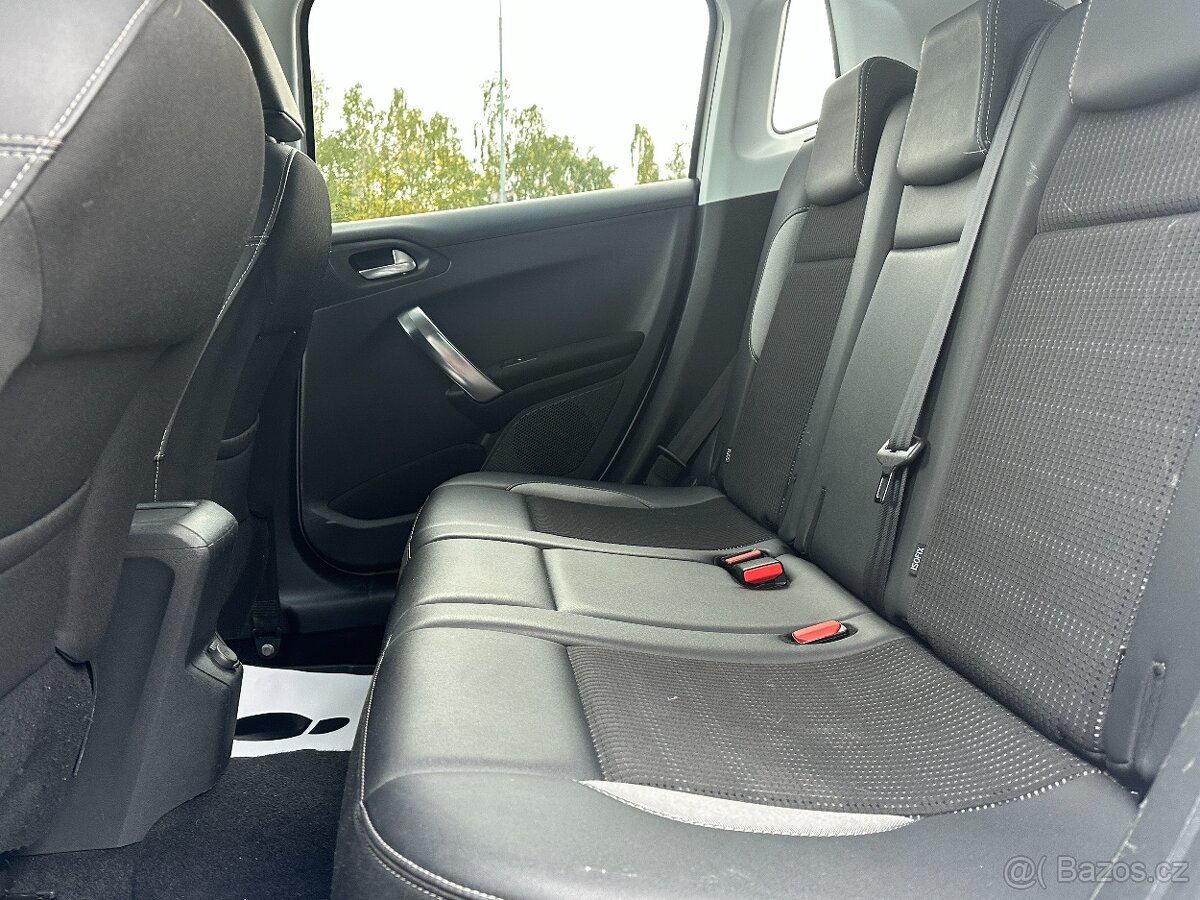 Peugeot 2008 2018 - 17