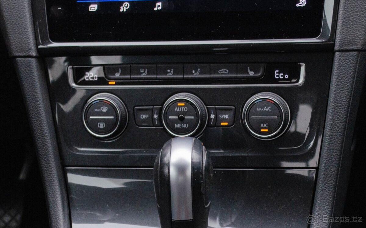 Volkswagen Golf e - 17