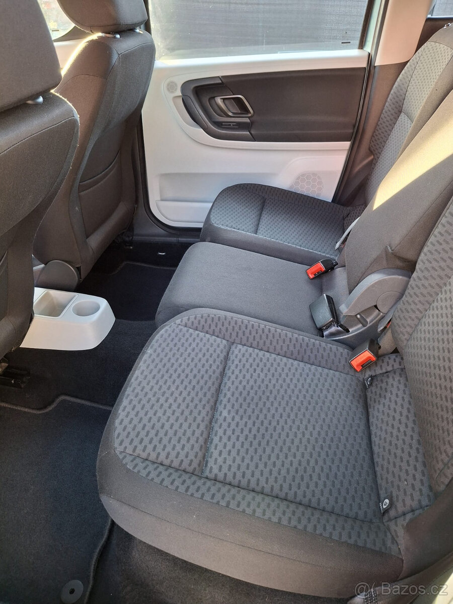 Škoda Roomster 1.2 TSI 77KW 4VÁLEC - 17