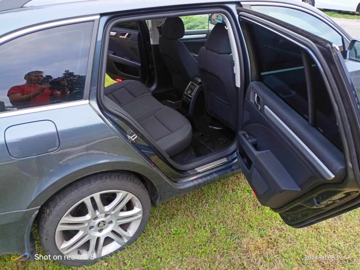 Superb 2 2,0 TDi 125 kw CFGB - 17