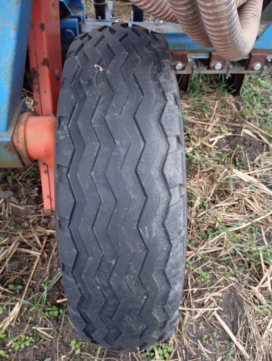 Predám sejacku - 17