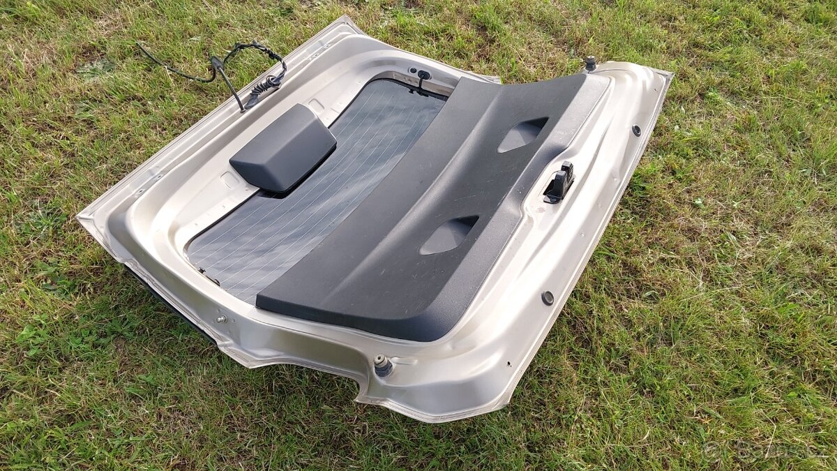 DACIA DUSTER 2 – DVEŘE KUFRU - 17