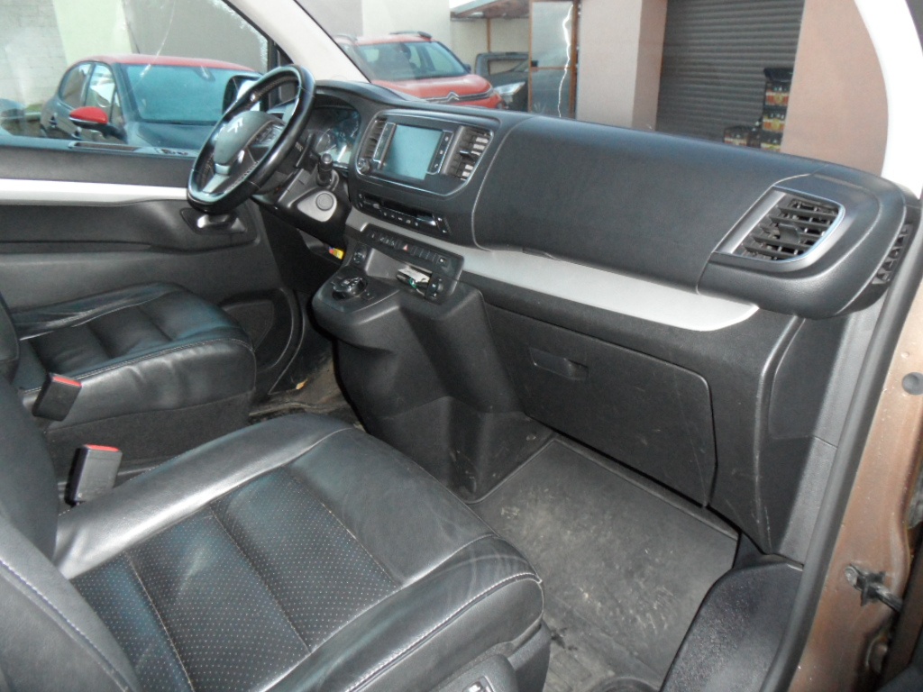 Citroen Spacetourer ( Jumpy) 2.0 HDI,Automat,plná výbava - 17