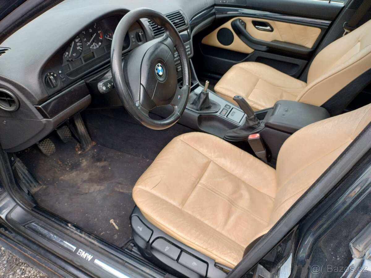 BMW E39 525i 2001 141kW - TOP VYBAVA, DILY - 17