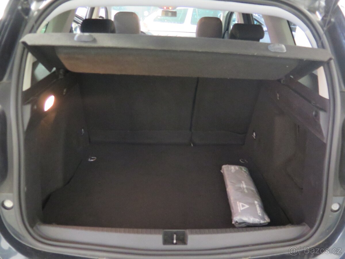 Dacia Duster 1.3TCe 130, navi,kamery,výhřev - 17