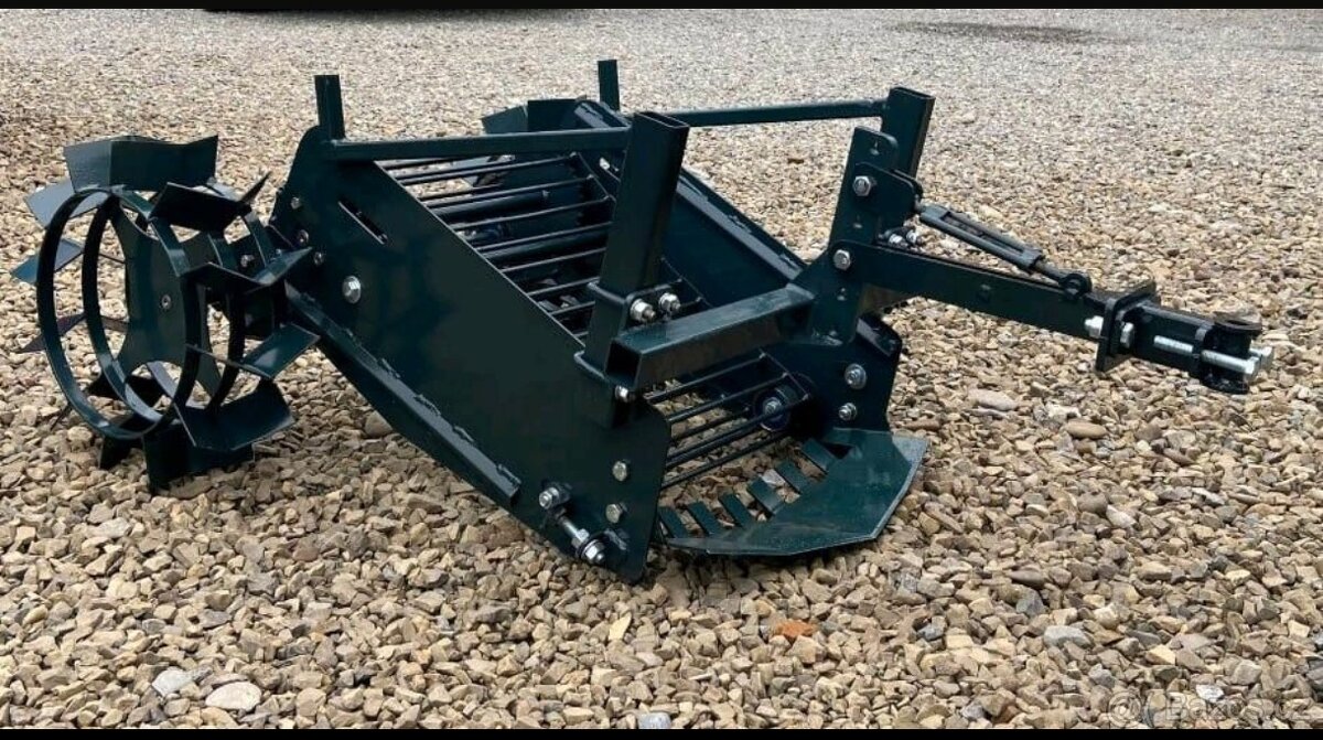 Jednořádkový vyorávač brambor s dopravníkem - 17