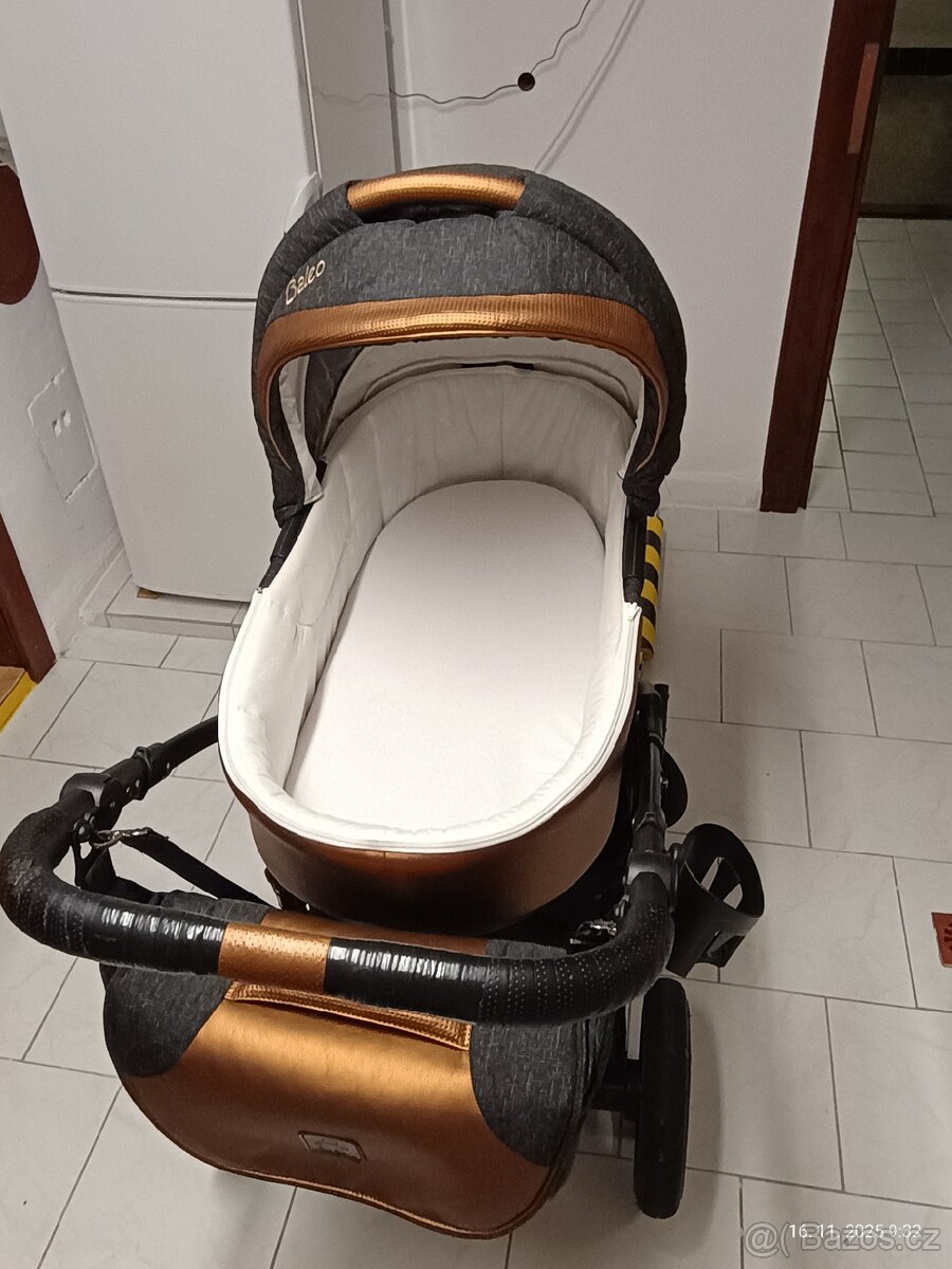 Kočárek Camarelo Baleo - 17