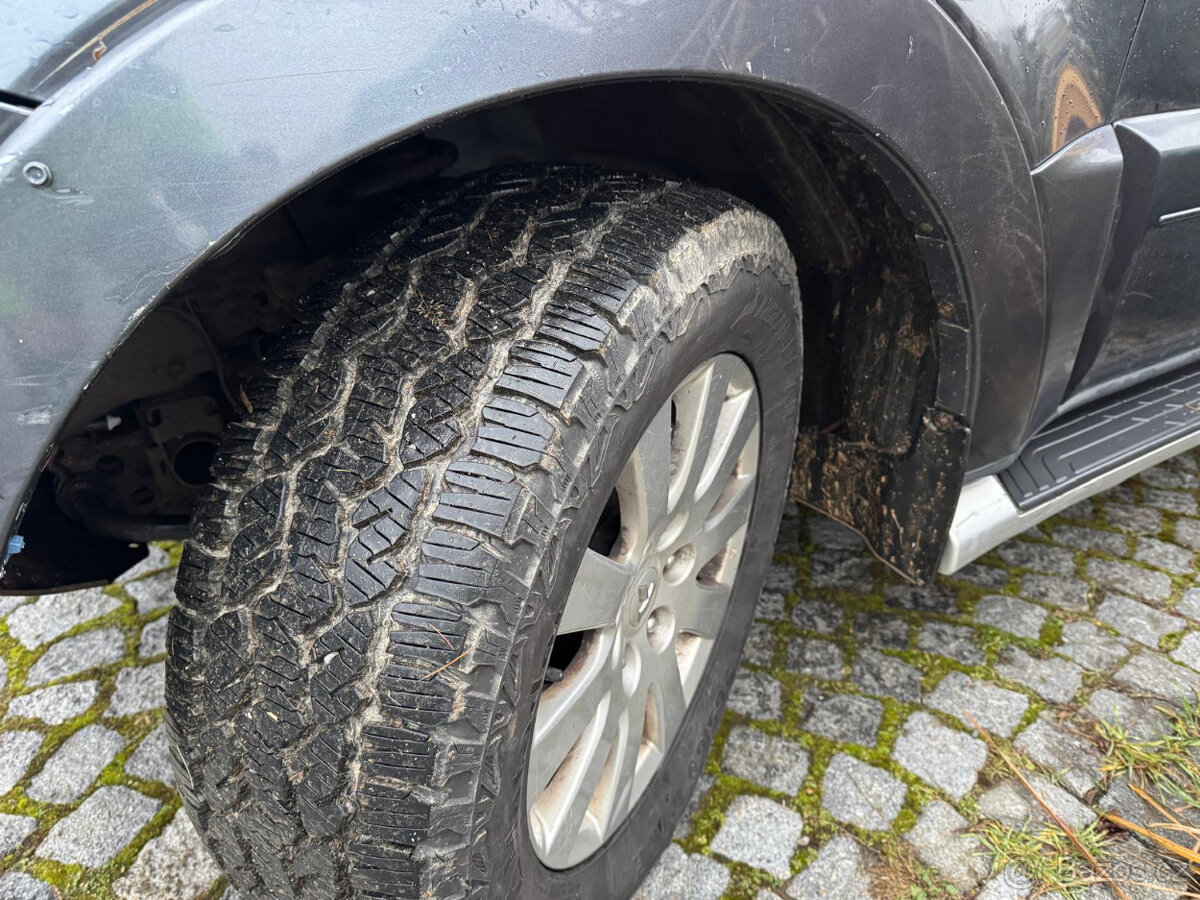 Mitsubishi Pajero IV 2008 3,2 DiD - 17