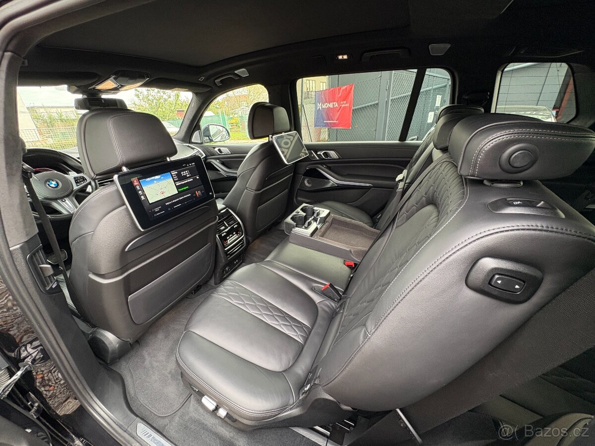 BMW X7 3.0 M50d DPH, 7MÍST, MAX VÝBAVA - 17