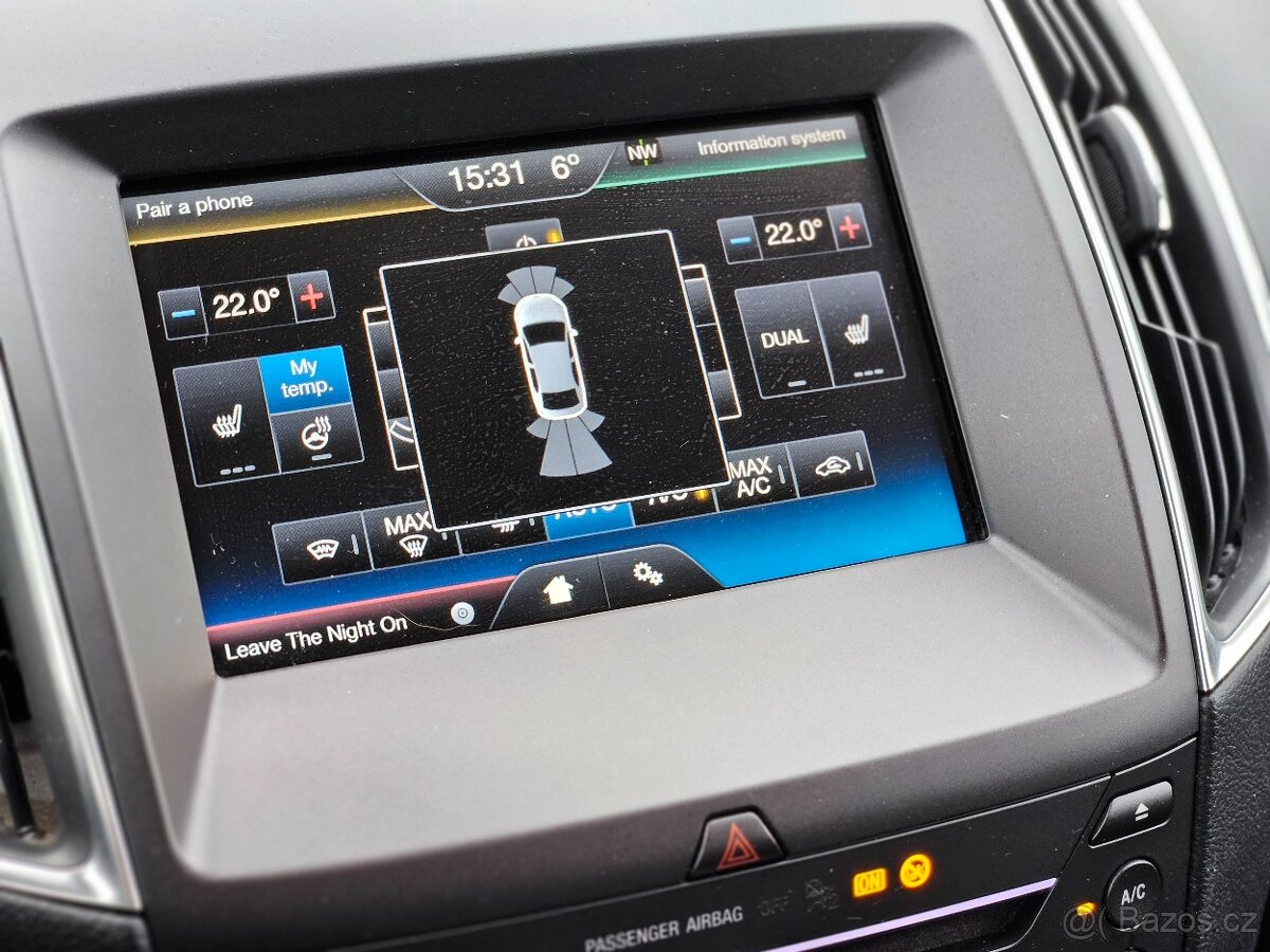 Ford S-MAX 2.0 TDCi 110kW MANUÁL TINANIUM LED TAŽNÉ NAVI - 17