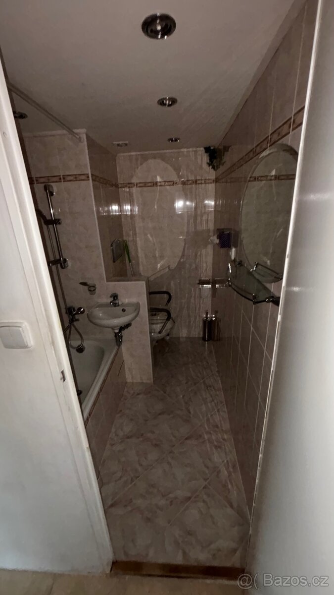 Prodej bytu 1+1 v os. vlastnictví - 17